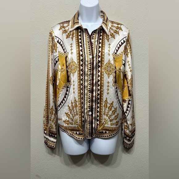 Her Bottaire down botton shirt Size M White and Gold - Picture 1 of 7